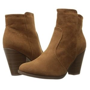 Breckelles HEATHER-Faux Suede Ankle Boots